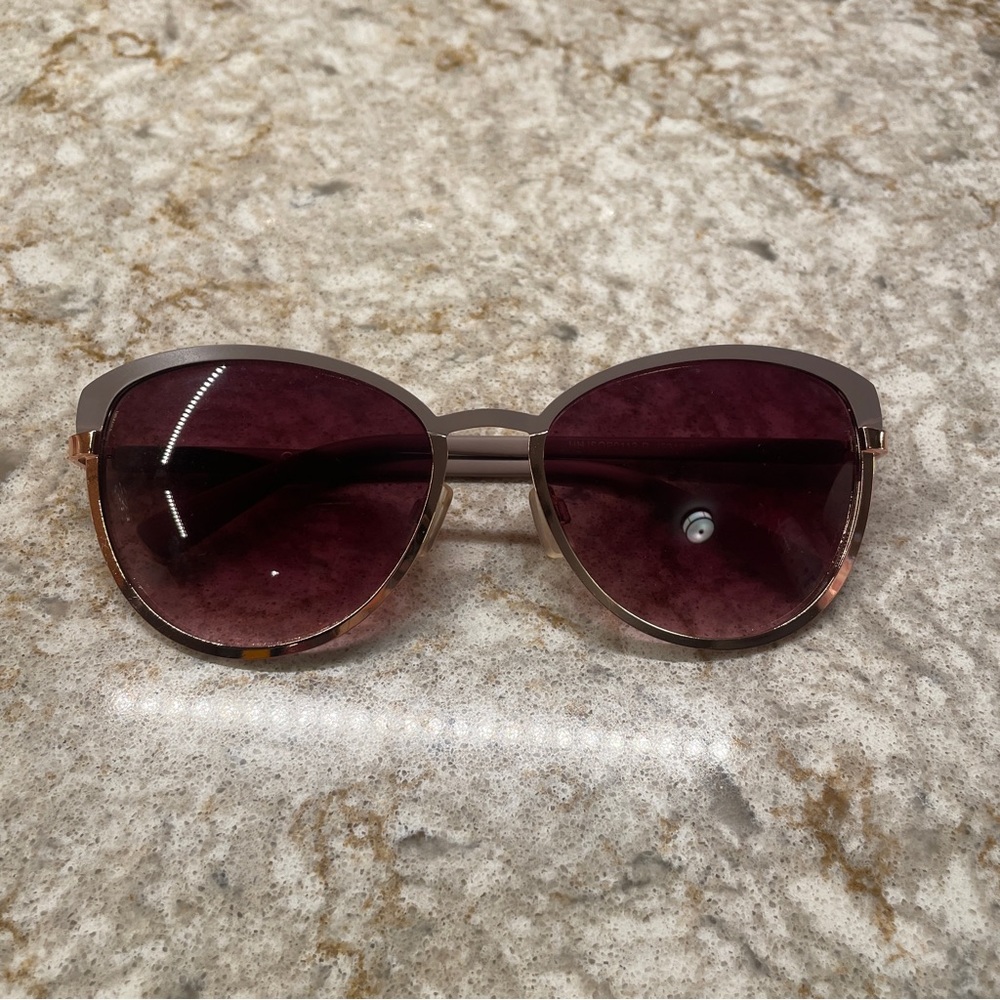 New without tags! Gray and Gold Jessica Simpson Sunglasses